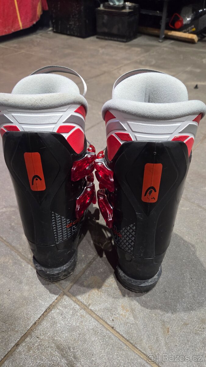 Prodám lyžařské boty 23/23,5 zn.Head - 3