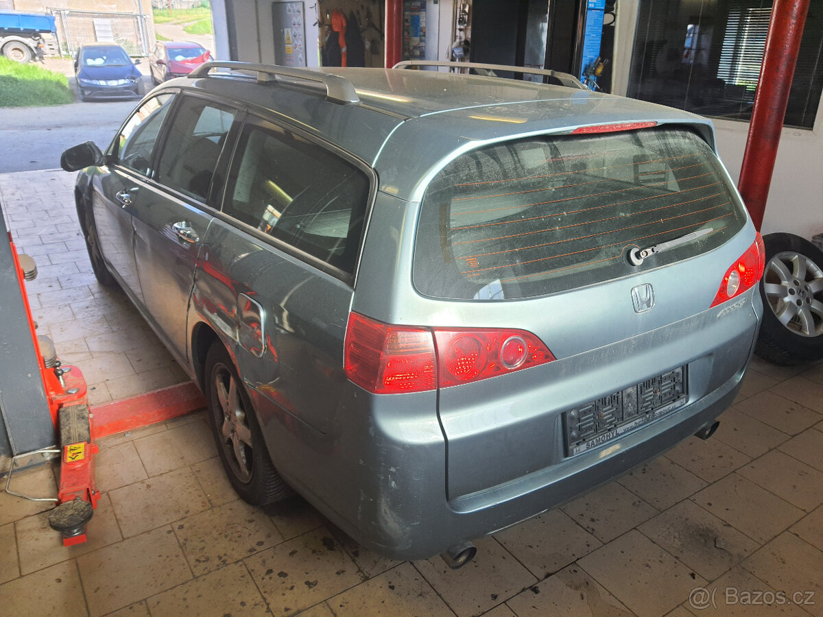 Náhradní díly Honda Accord 2.4 Manuál - 3