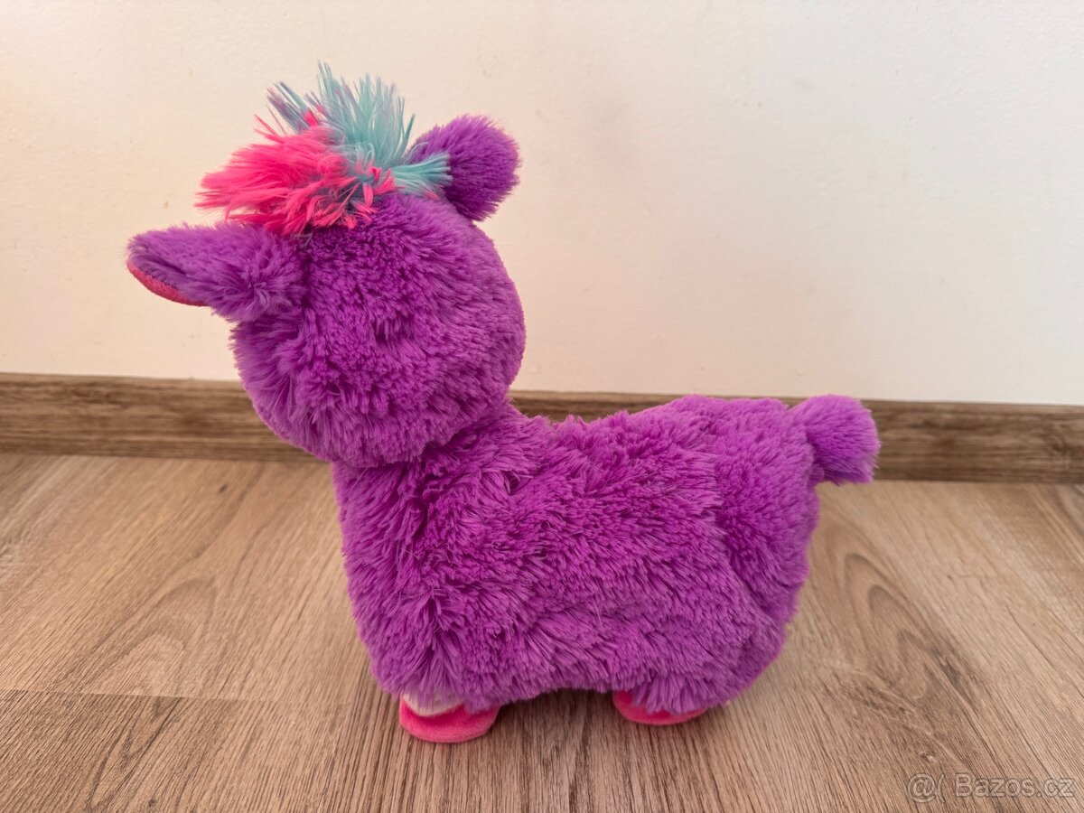 Tancující lama - 3