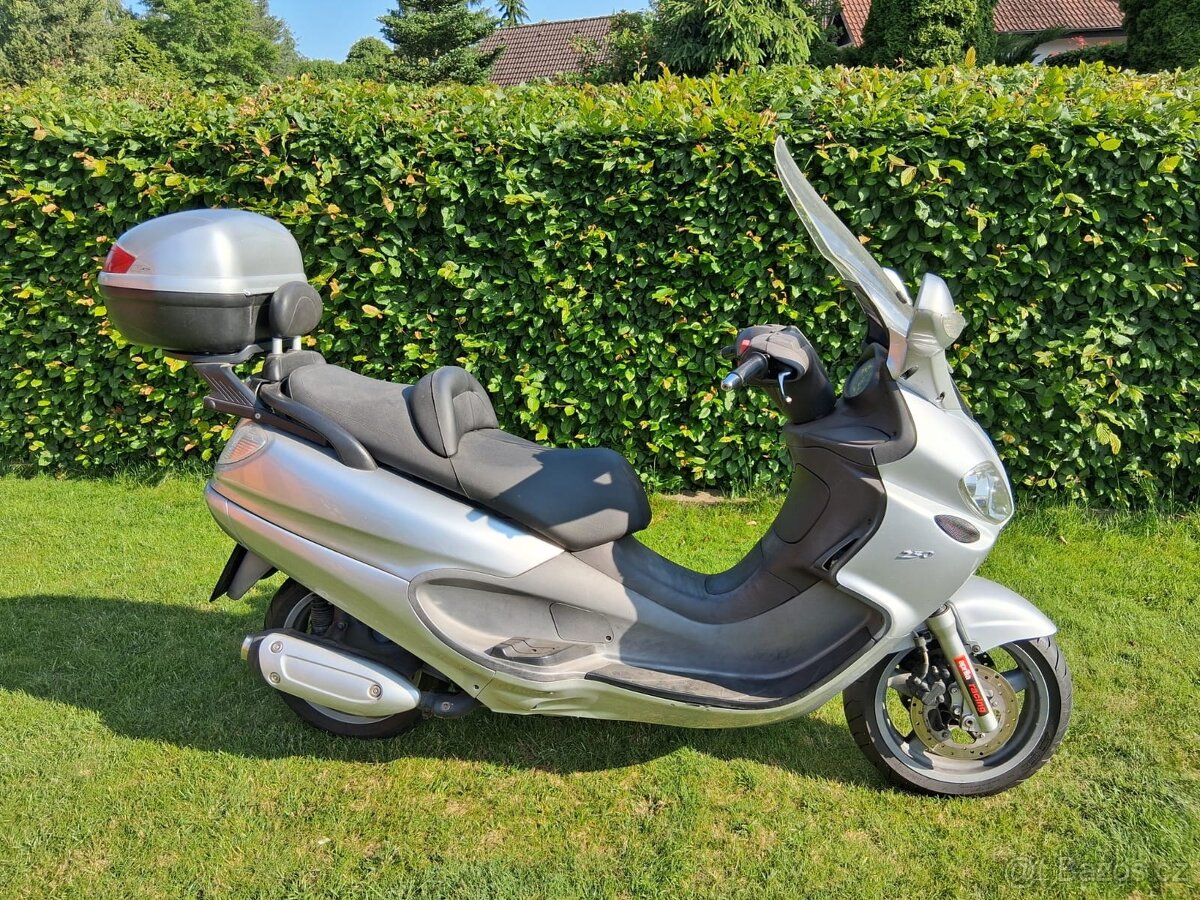 Piaggio X9 - 3