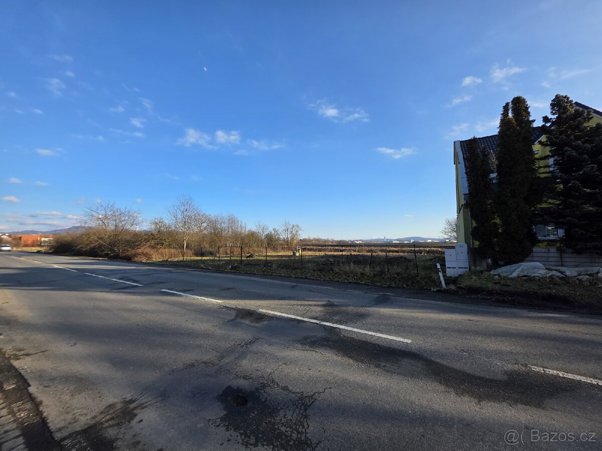 Prodám Pozemek - 3