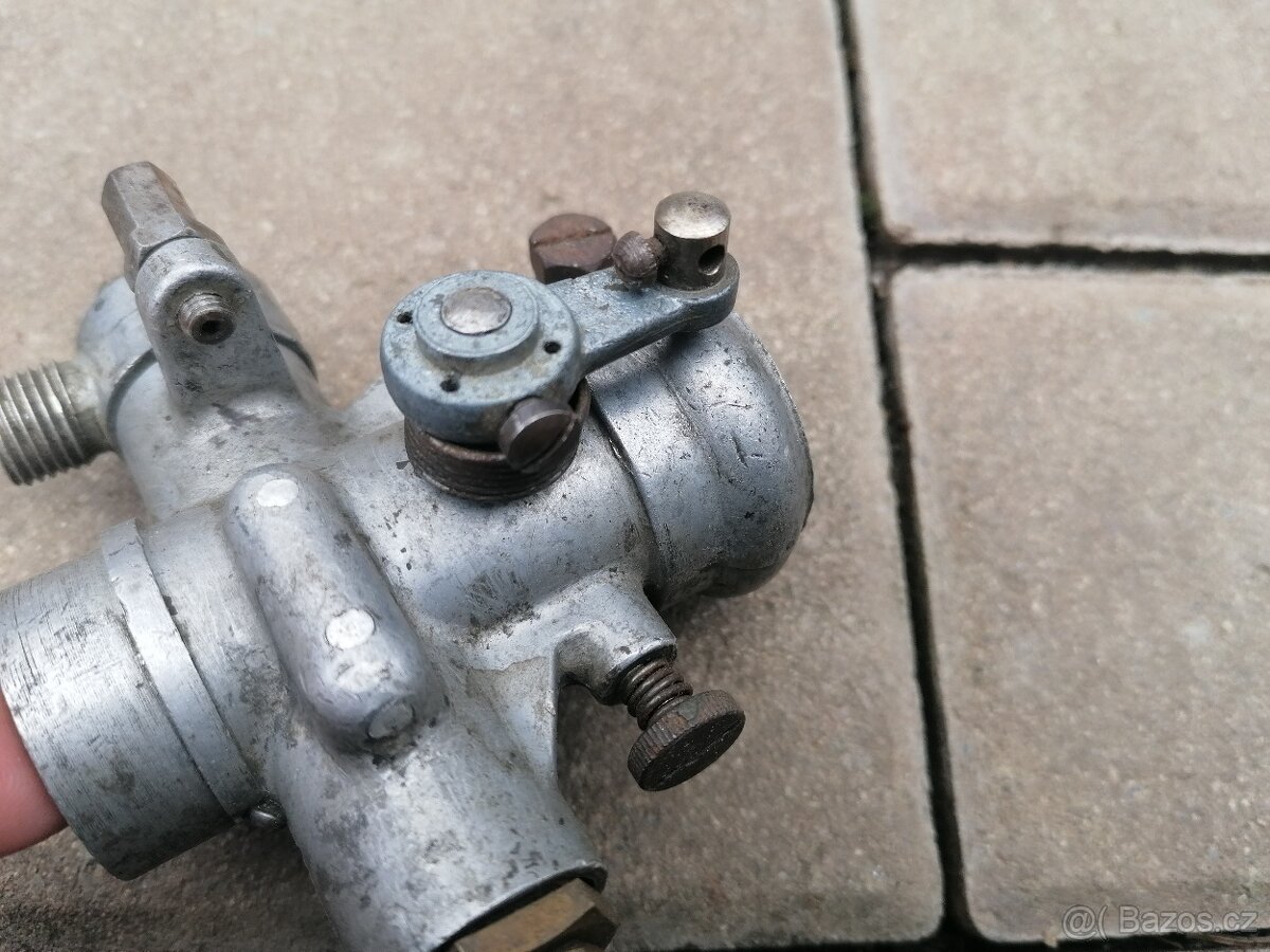 Predám karburátor - 3