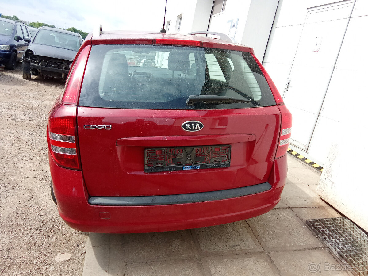 Kia Cee´d 1,4 80kw - náhradní díly - 3