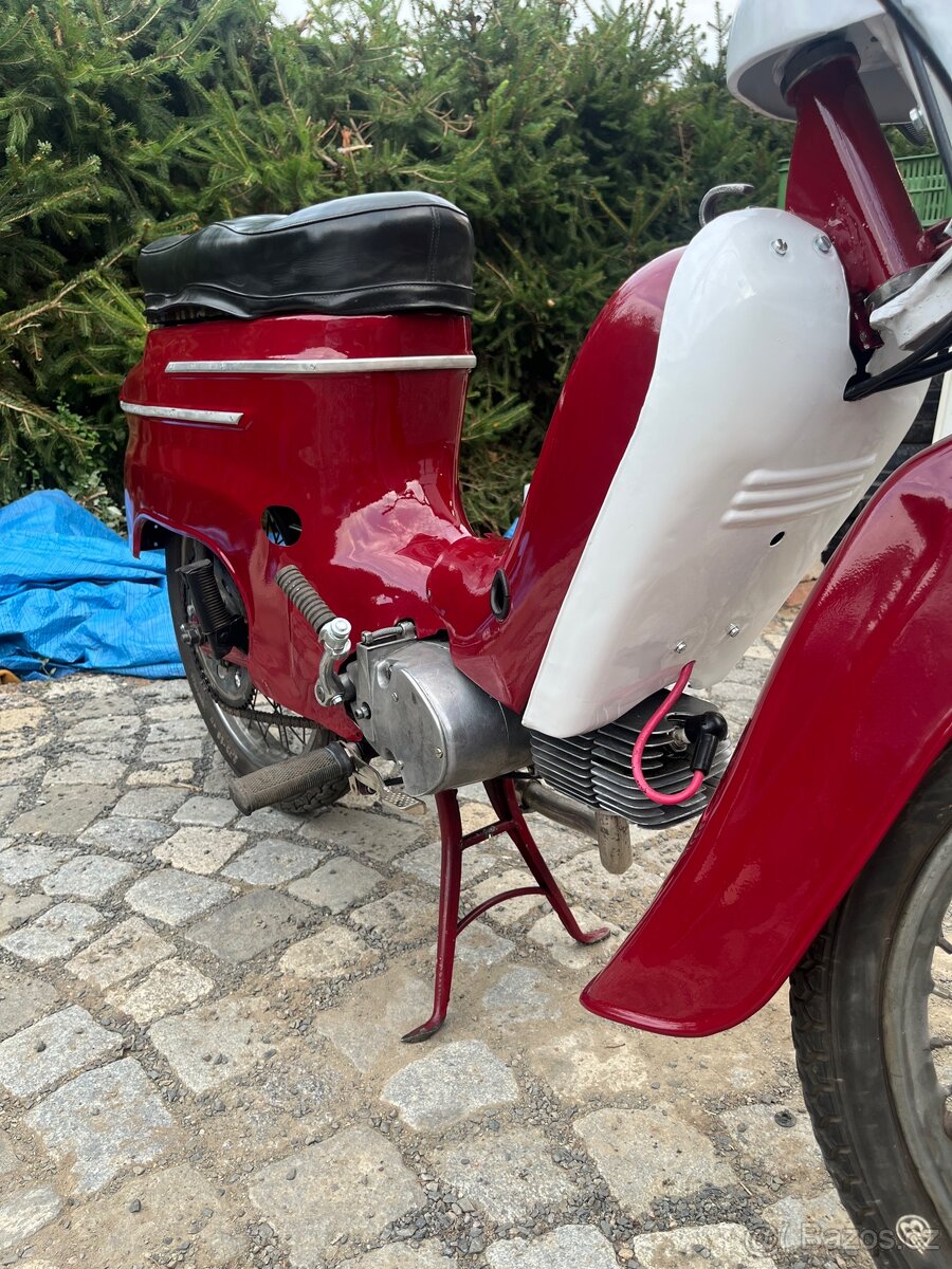 Jawa pionýr 21 - 3
