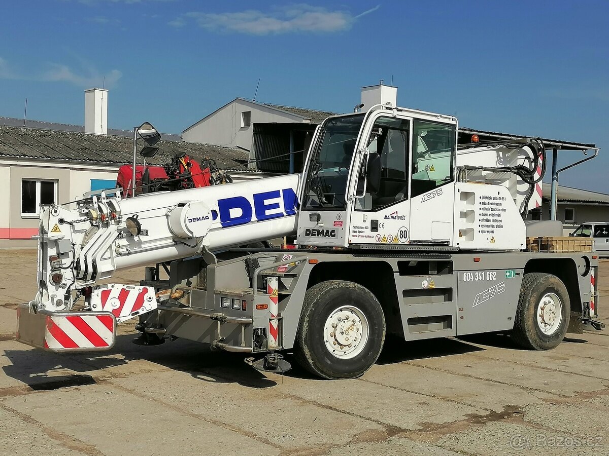 Jeřábnické služby,pronájem mobilních autojeřábů,auto s rukou - 3