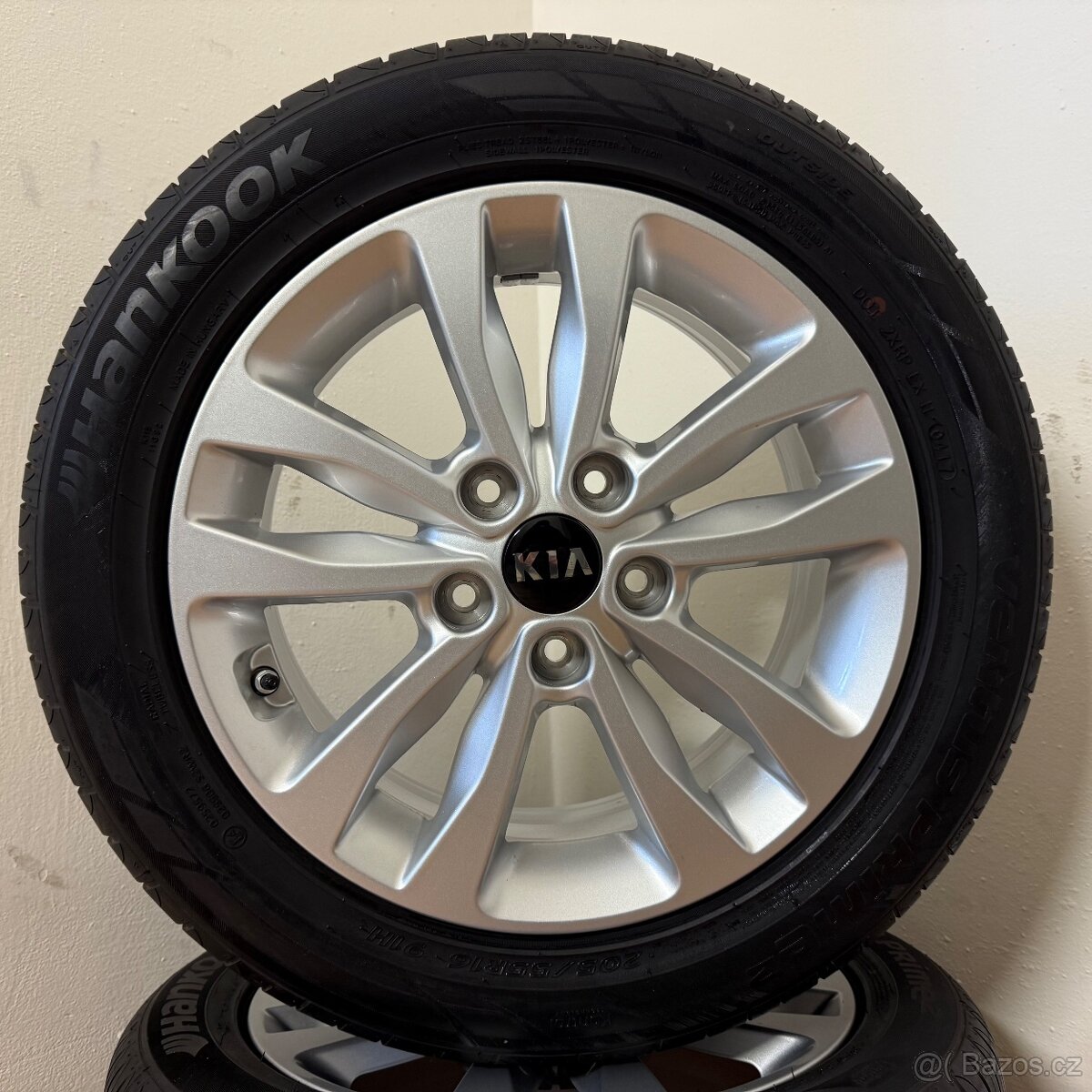 KIA CEED II 5x114,3 R16 ET50+LETNÍ 205/55R16 7mm - 3