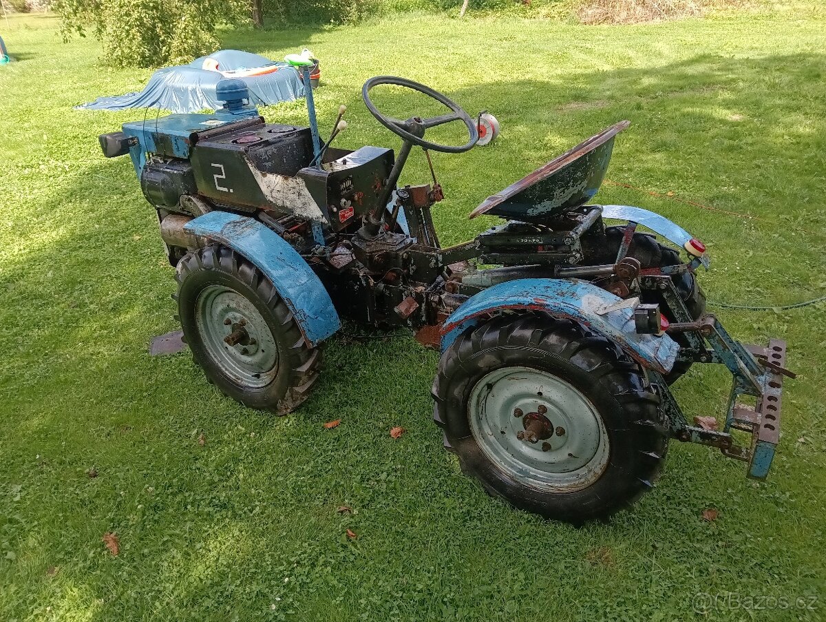 Malotraktor Tz4k14 tkáčko traktůrek 4x4 - 3