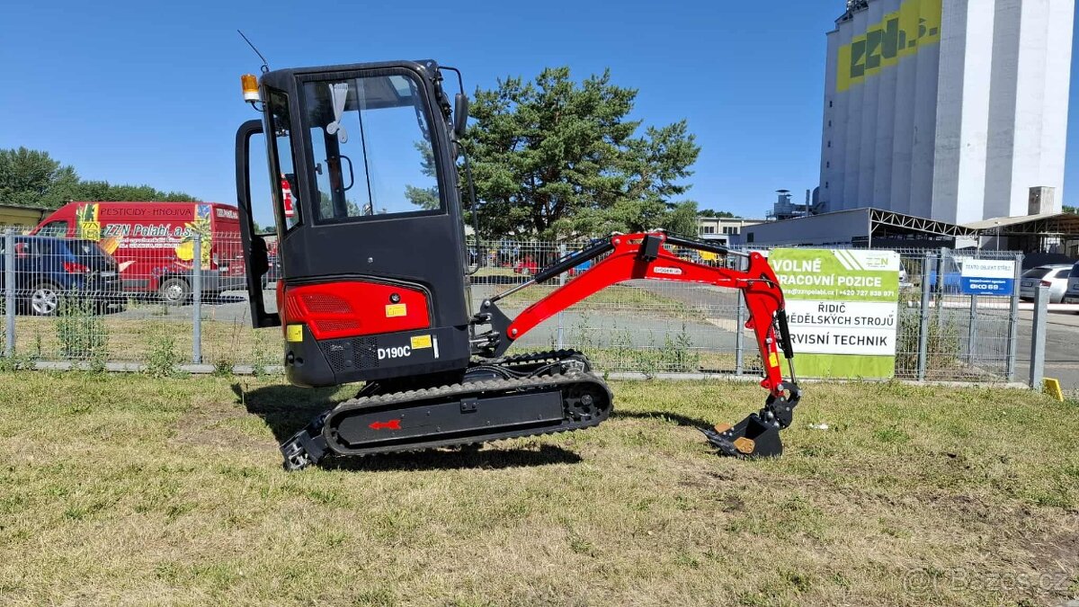 Kabinový minibagr,minibagr,rypadlo,3v kubota - 3