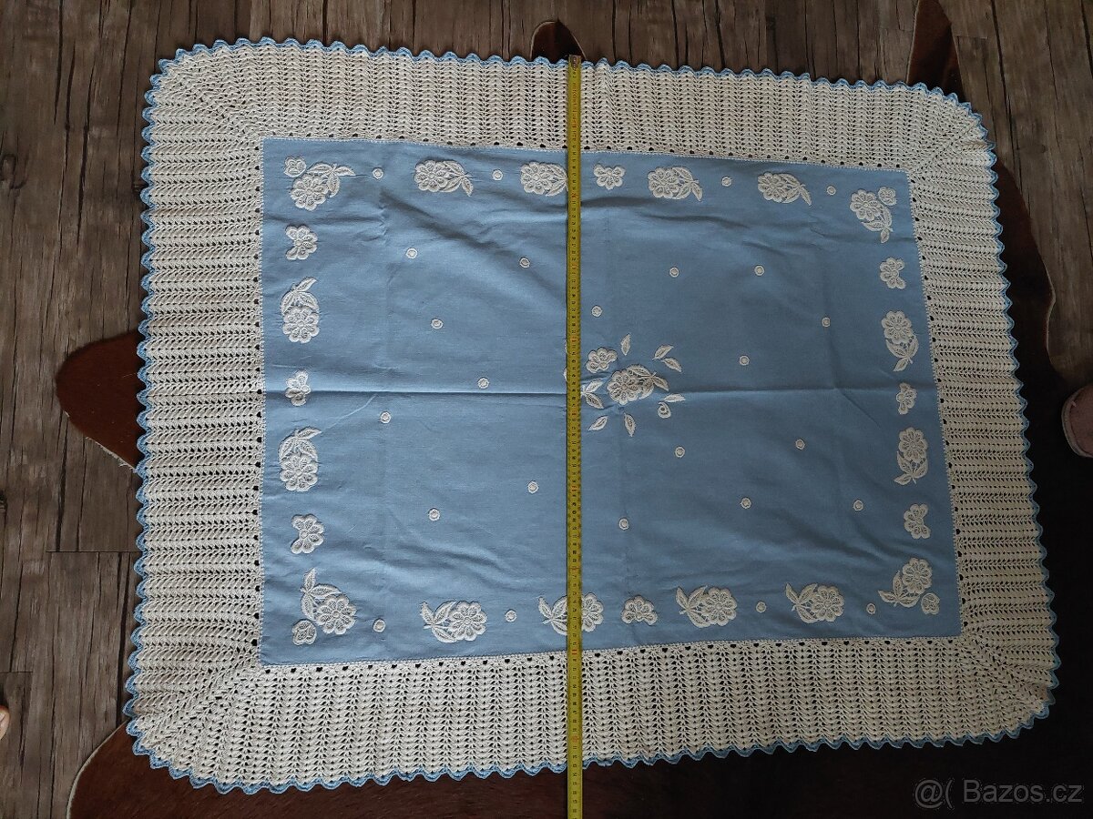 UBRUS RUČNÍ PRÁCE - 3