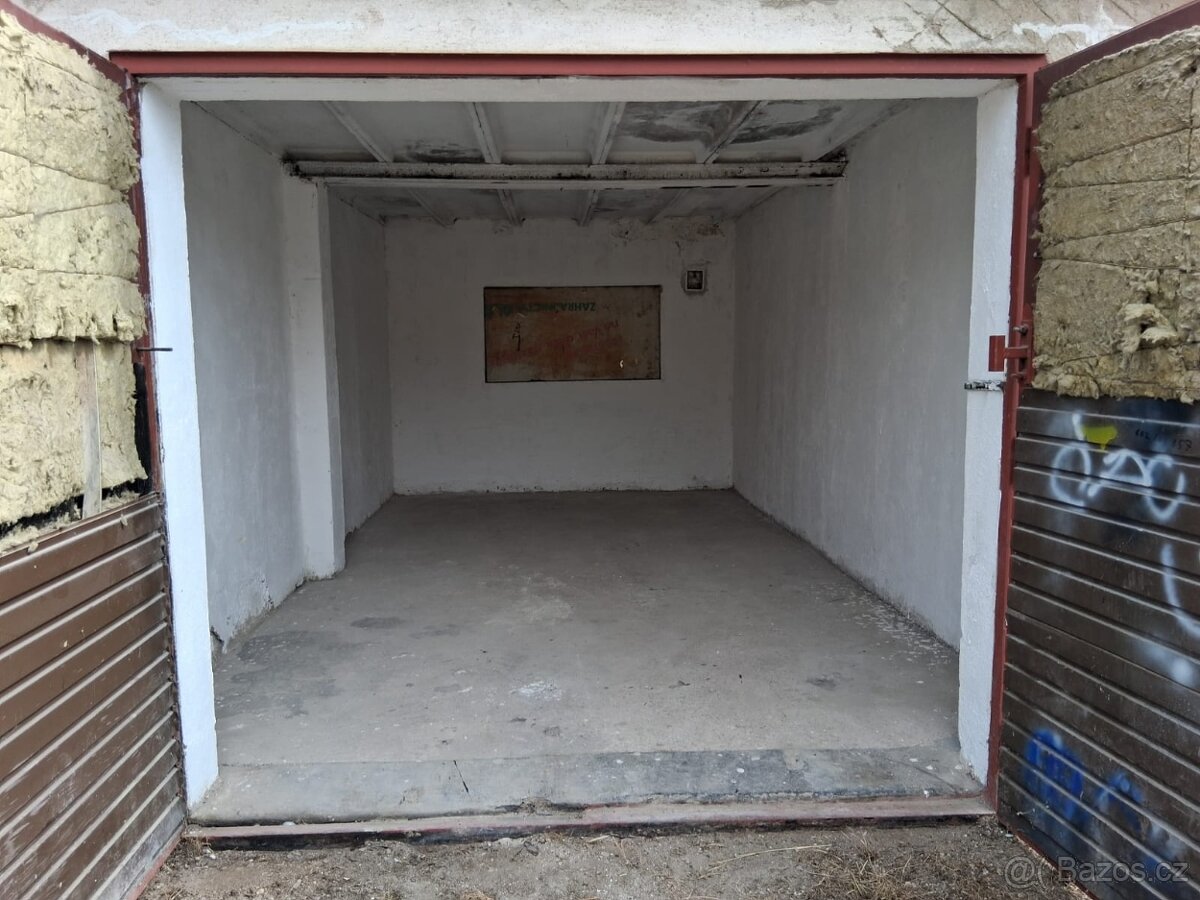 Garáž Zbýšov u Brna ( Majrov) - 3