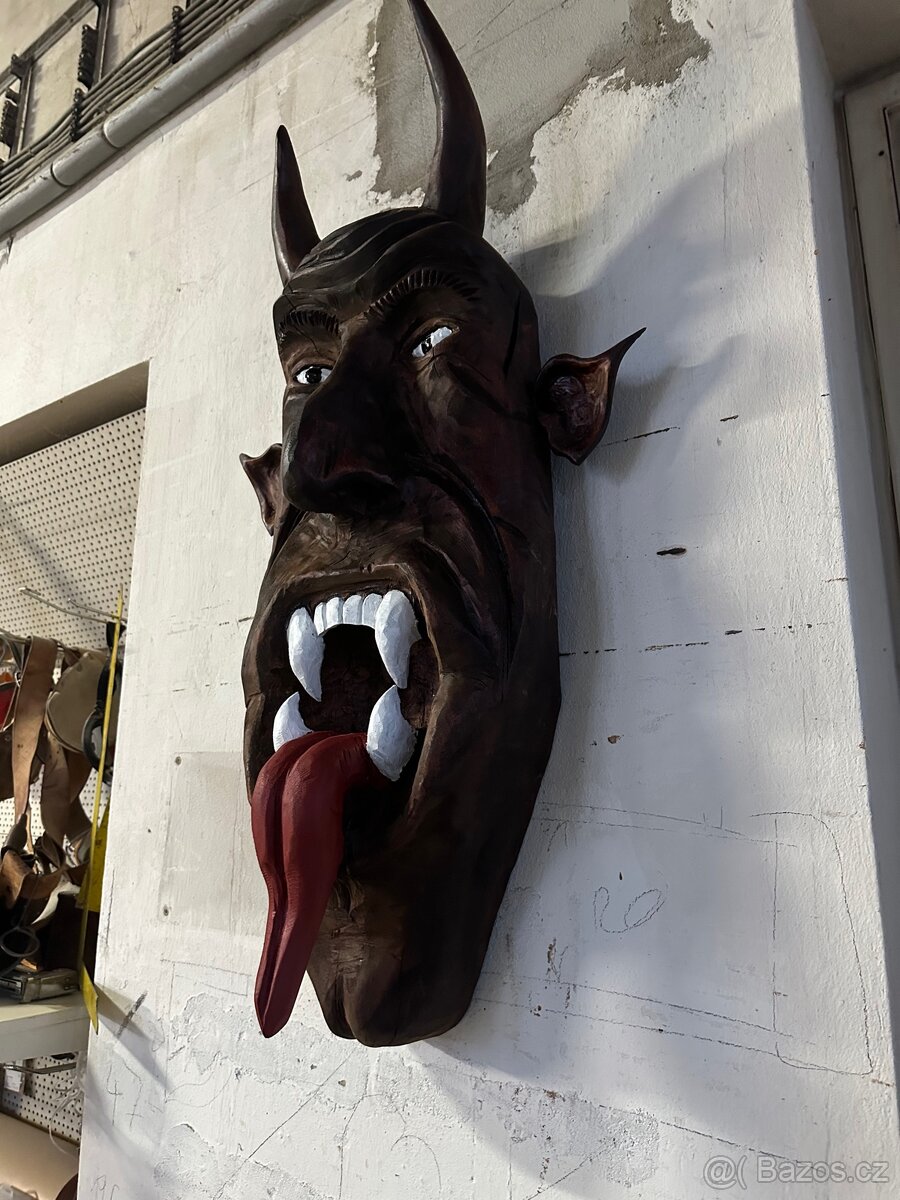 Dřevěná socha čert - 3