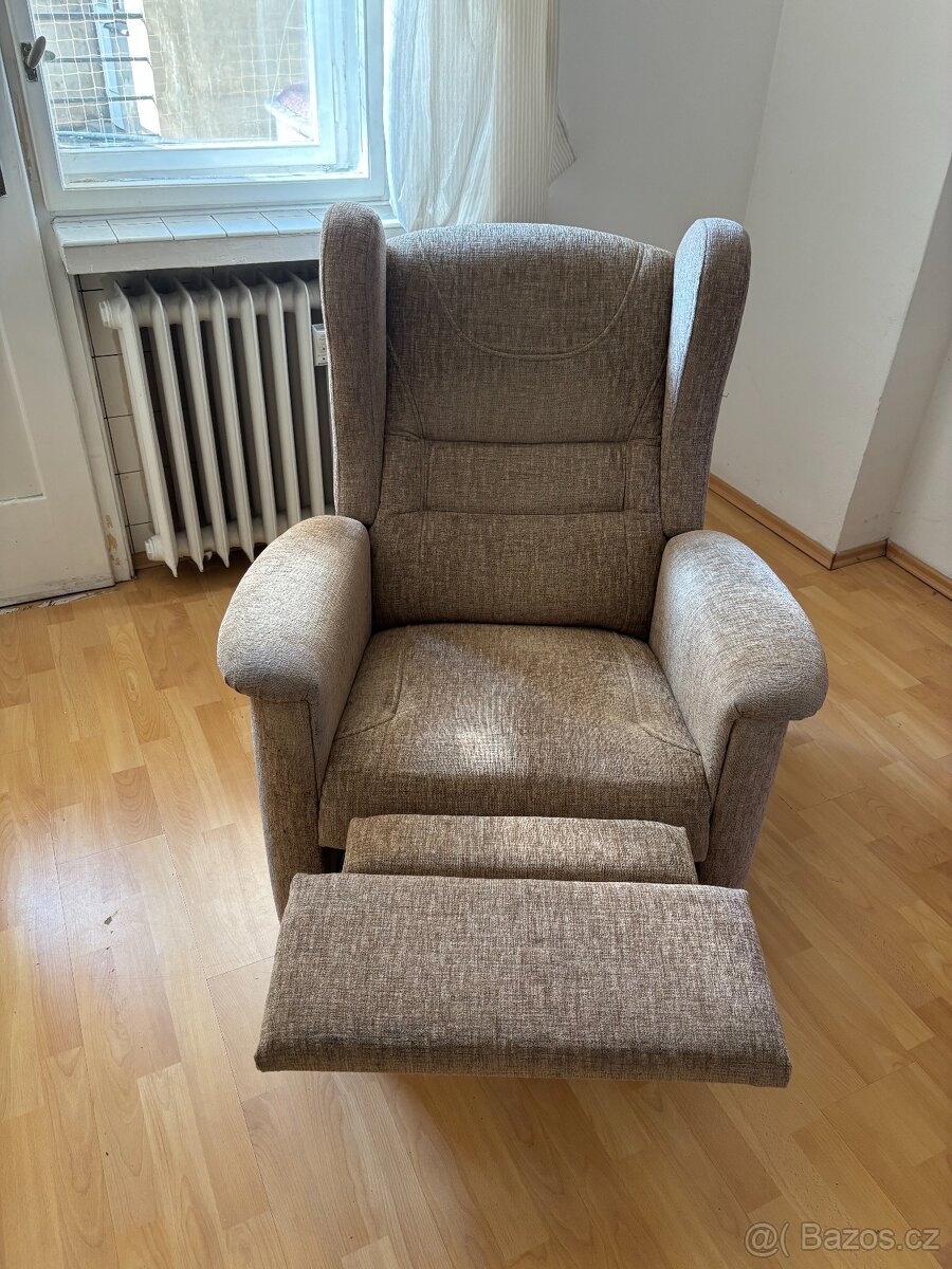 Křeslo ušák polohovací - 3