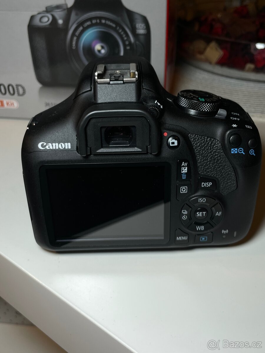 Canon 2000D - 3