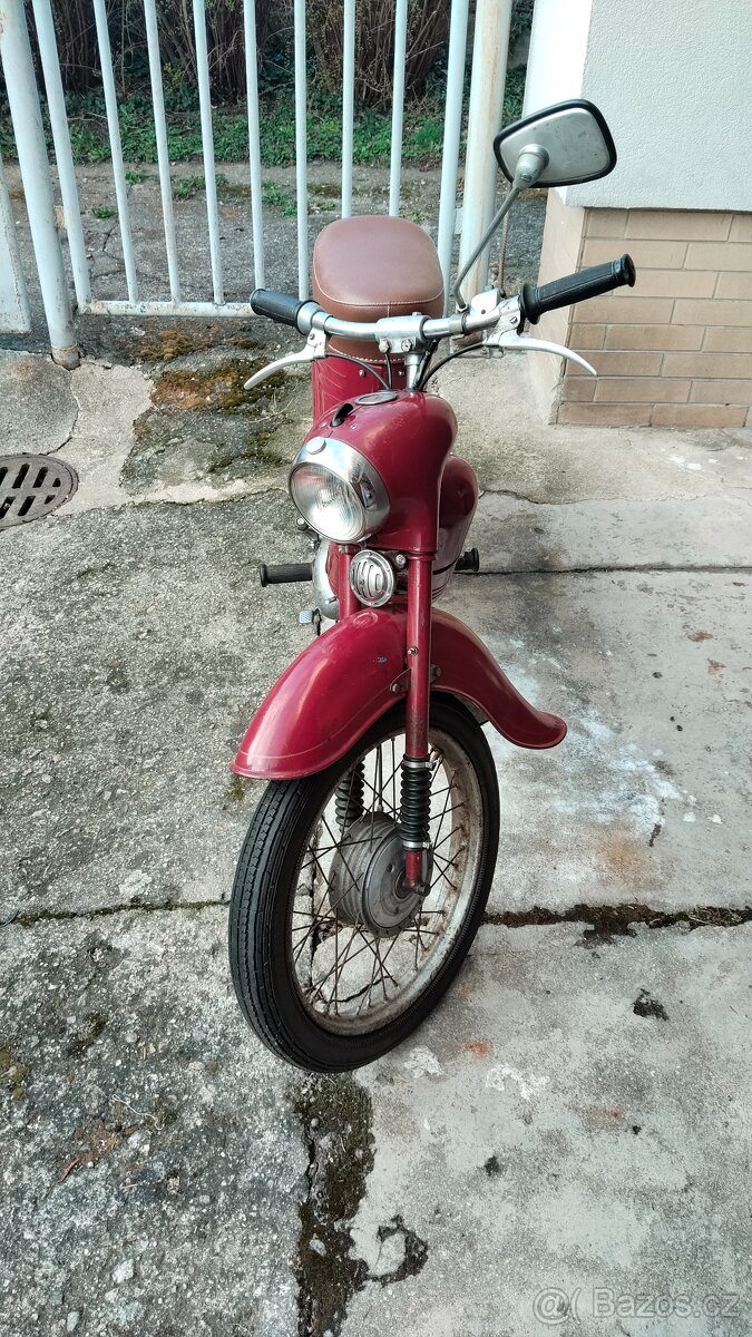 Jawa 50/555 Pionýr - 3