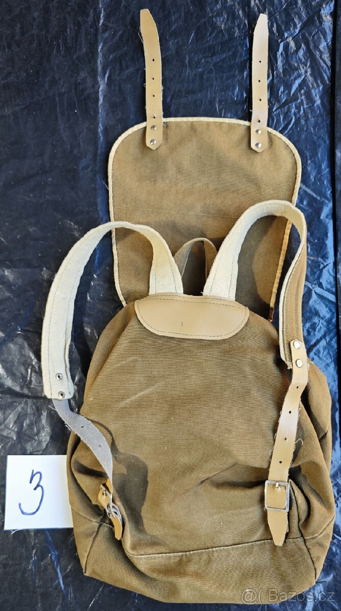 Staré trampské batohy - 3