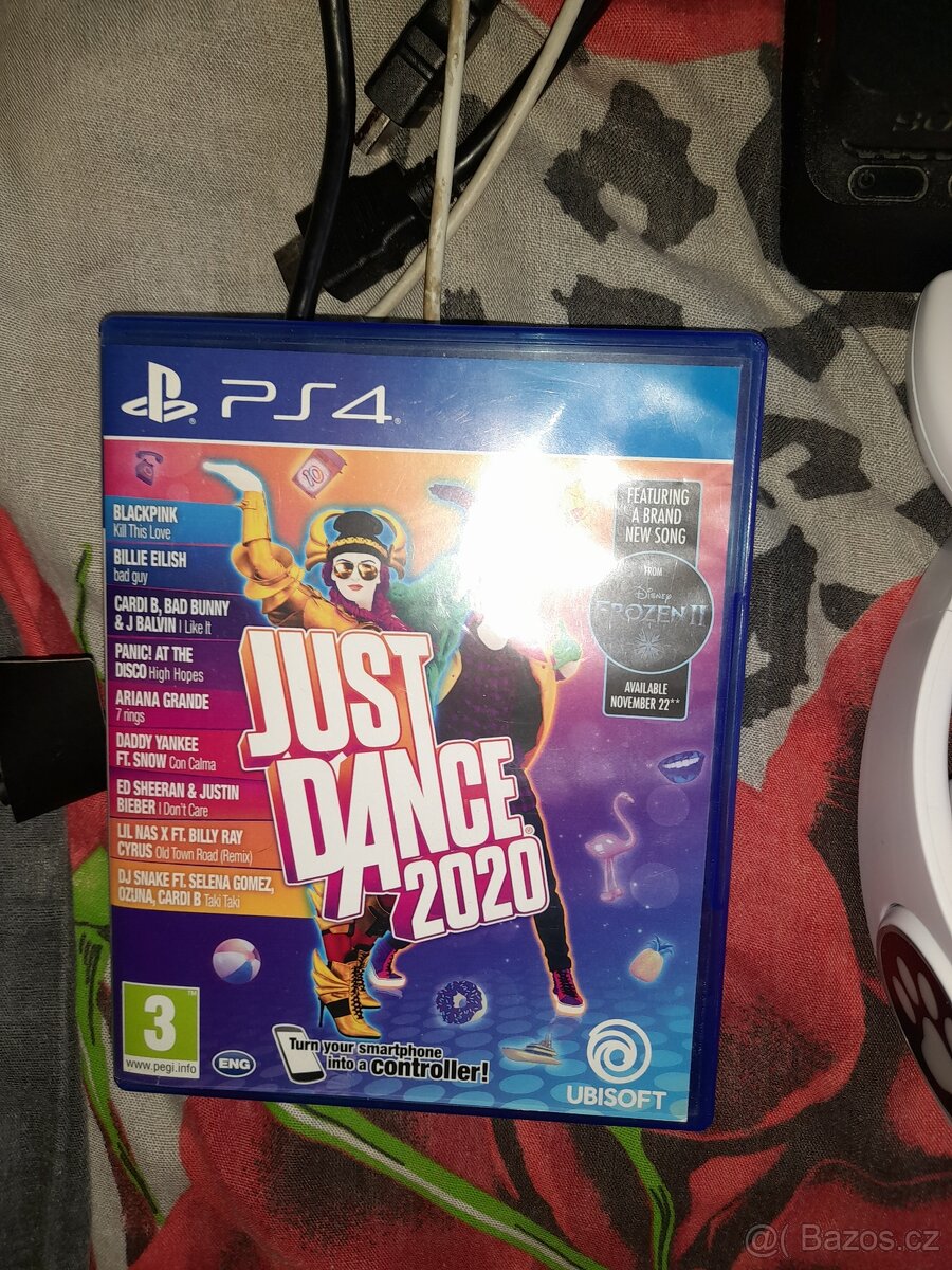 Playstation 4 Slim 1Tb Set - 3