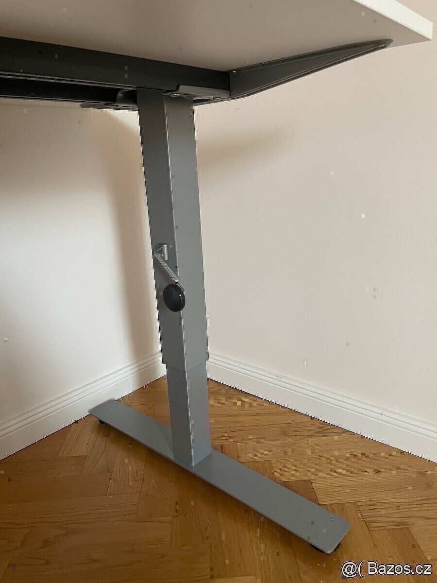 Pracovní stůl KINNARPS - 3