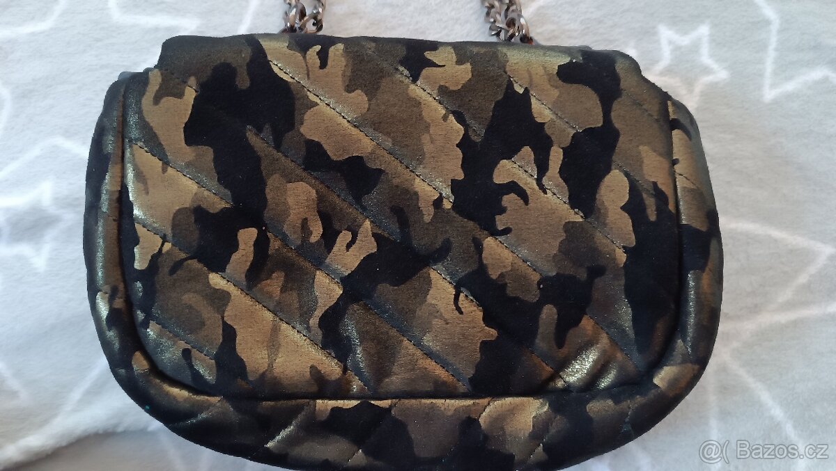 Malá kabelka s maskáčovým vzorem - 3