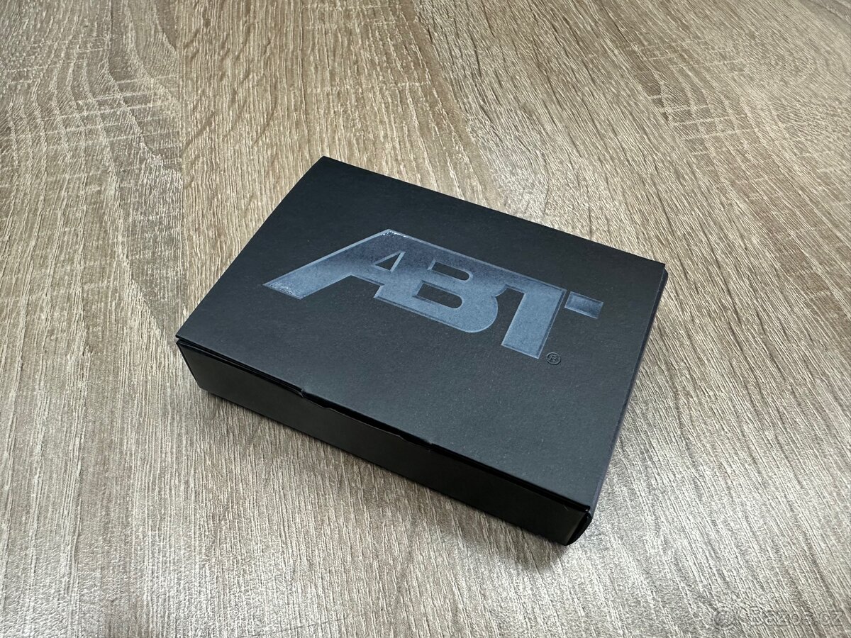 Doplňky ABT - startovací tlačítko, středovky, krytky - 3