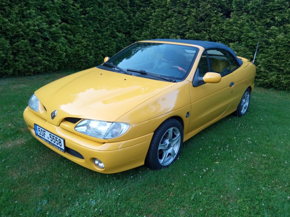 Renault Megane 2.0i Cabrio - 3