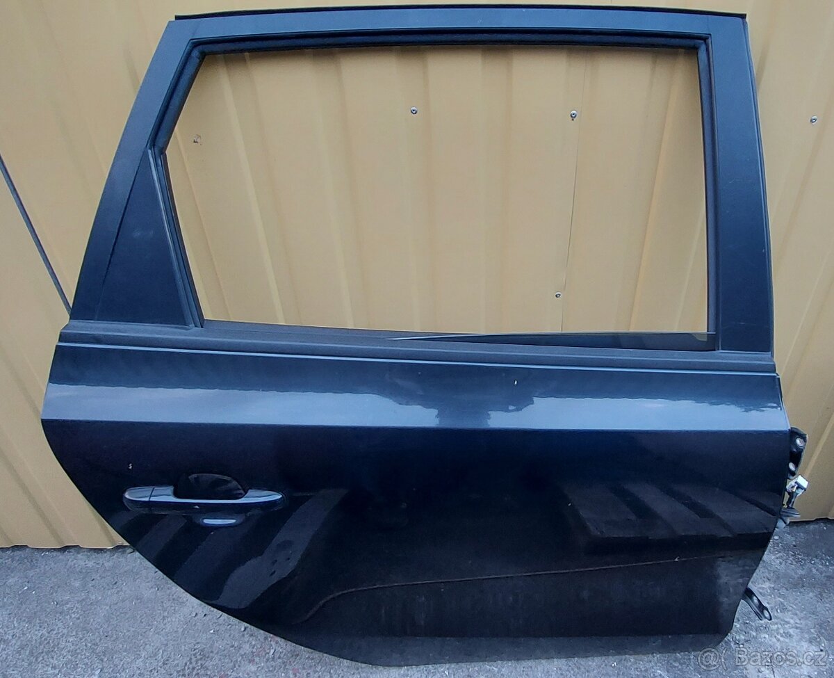 Hyundai I30 kombi (r2010) dveře - 3