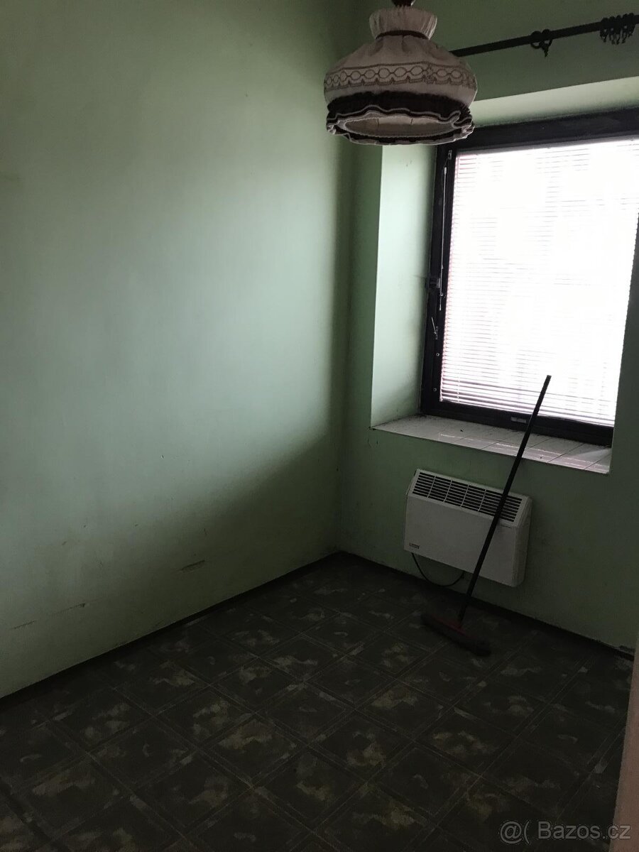 Vícegenerační rodinný dům 5+1 v Uherském Brodě - 3