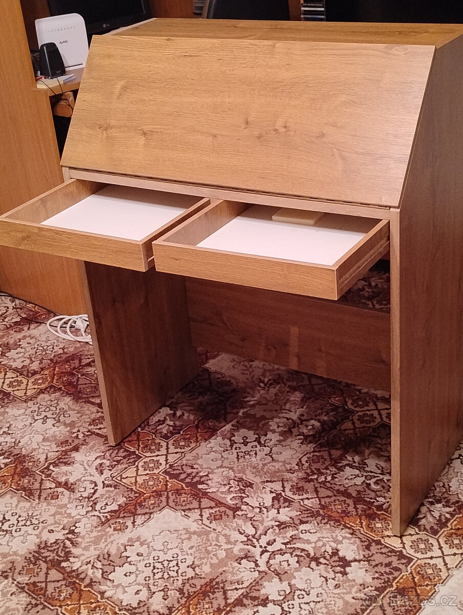 Stolek pro modeláře - 3