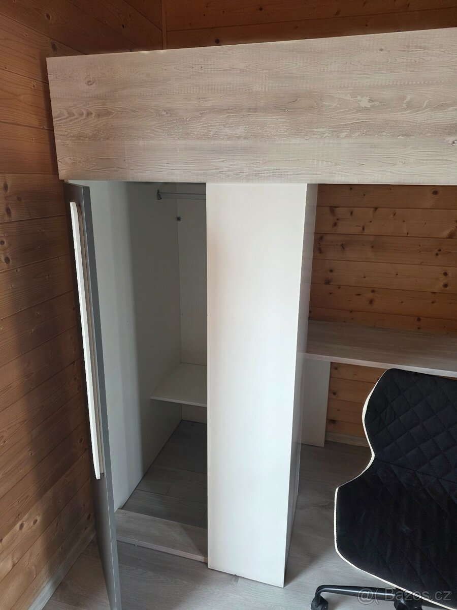 Dětská postel, stěna, stůl , židle, matrace - 3