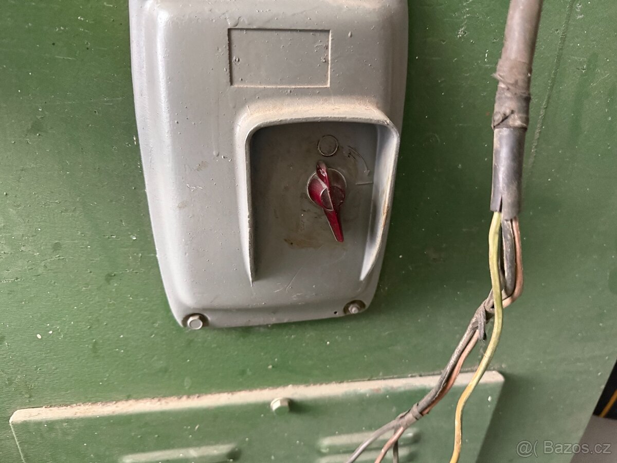 Stojanová bruska dvoukotoučová - 3