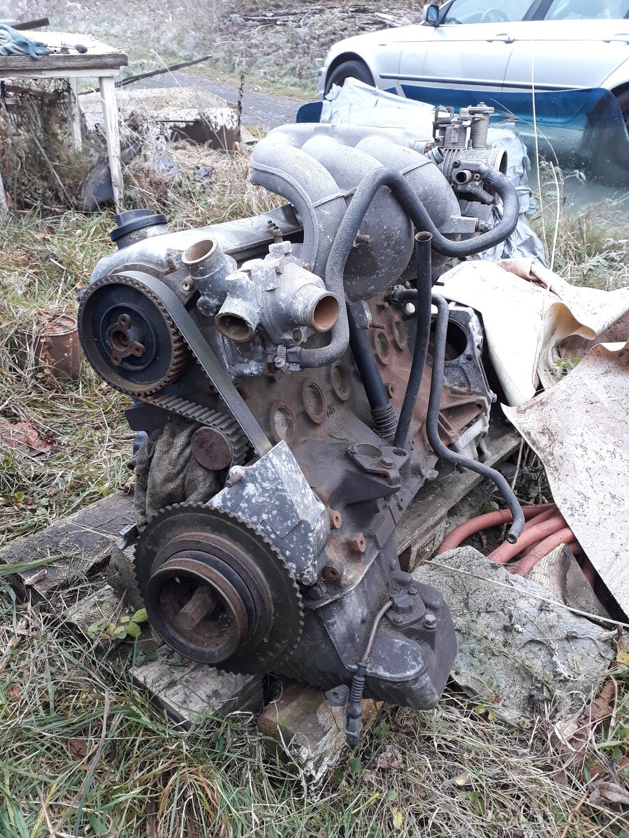 Bmw E30 dily, motor m20b20, chladic, naprava, stabilizator - 3