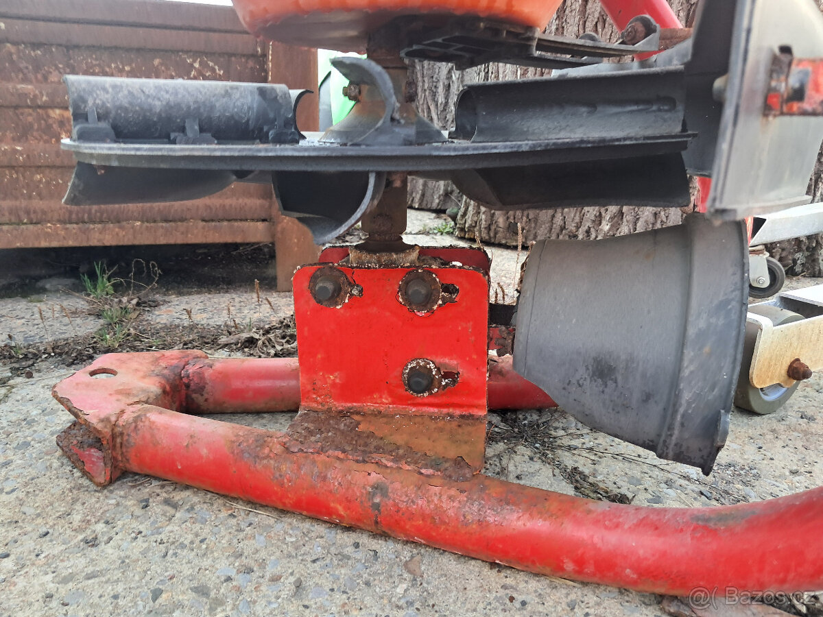 Rozmetadlo inertních materiálů - 3