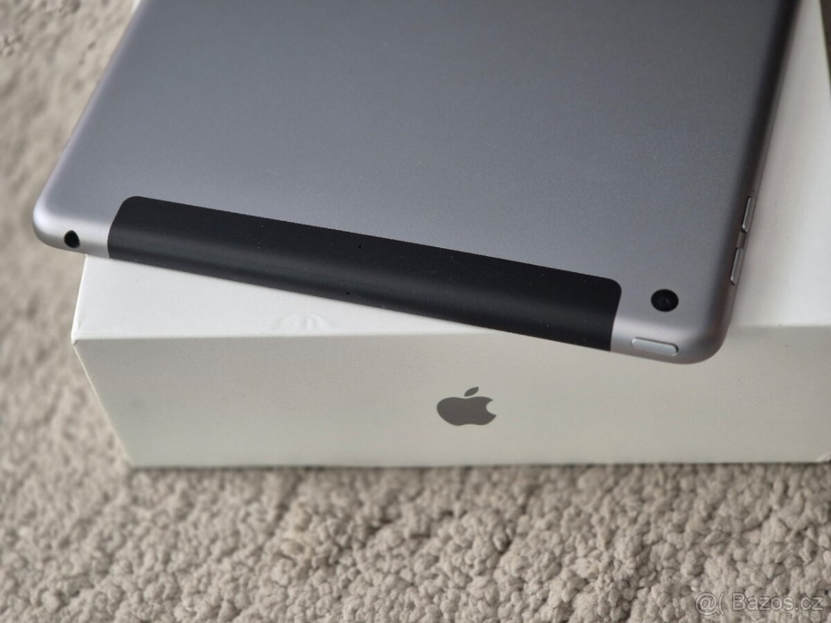 Apple iPad 6. generace 32gb Wi-Fi + Cellular - 3