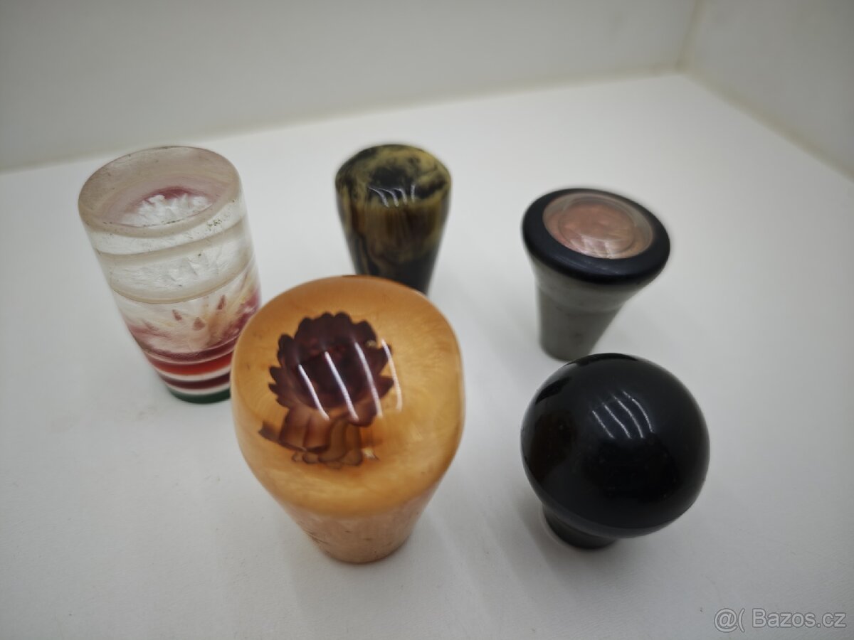 Retro Hlavice, rukojeti, řadící páky - 3