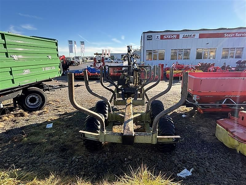 Lesnický přívěs HOLZKNECHT s rukou 6,3 m – r.v. 2004 - 3