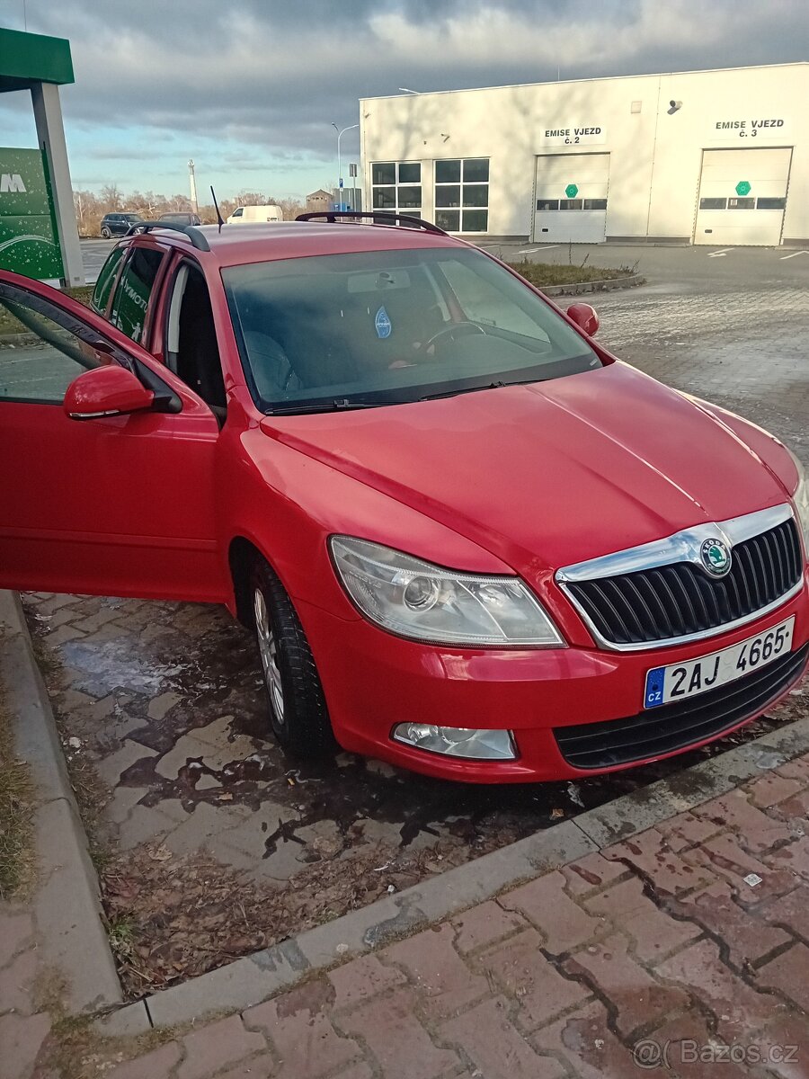 Škoda Octavia 1.6TDI kombi - 3