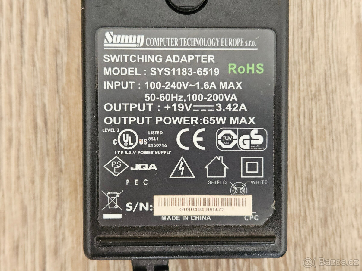 Nabíječka Sunny 65W 3,42A 19V 5,5 x 1,7mm - 3