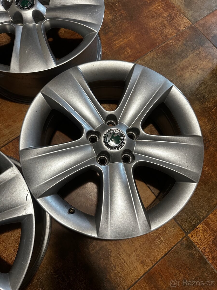 Škoda alu kola 17” – 7Jx17 ET45, originál - 3
