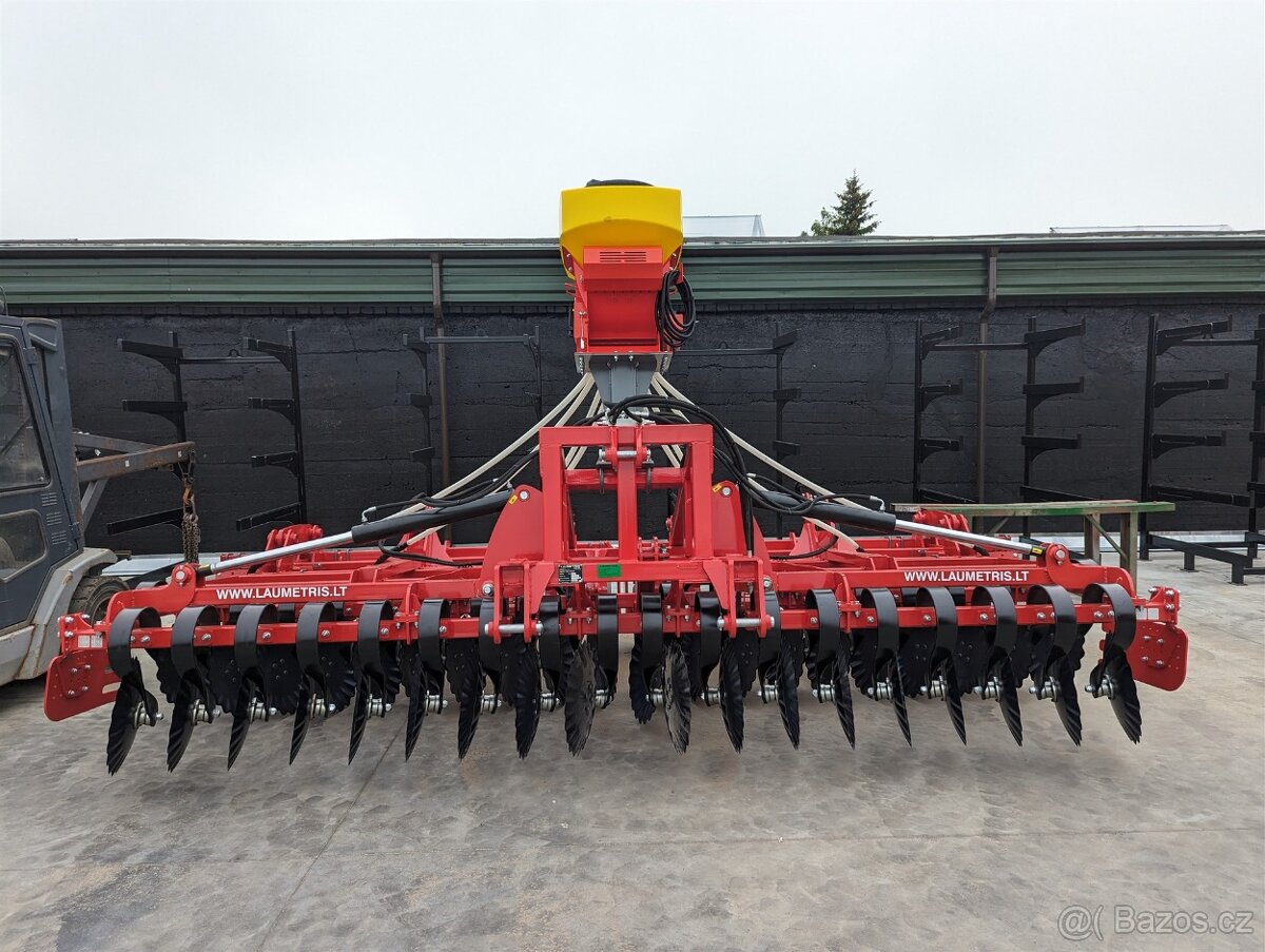 Nesený diskový podmítač záběr 5m - 3