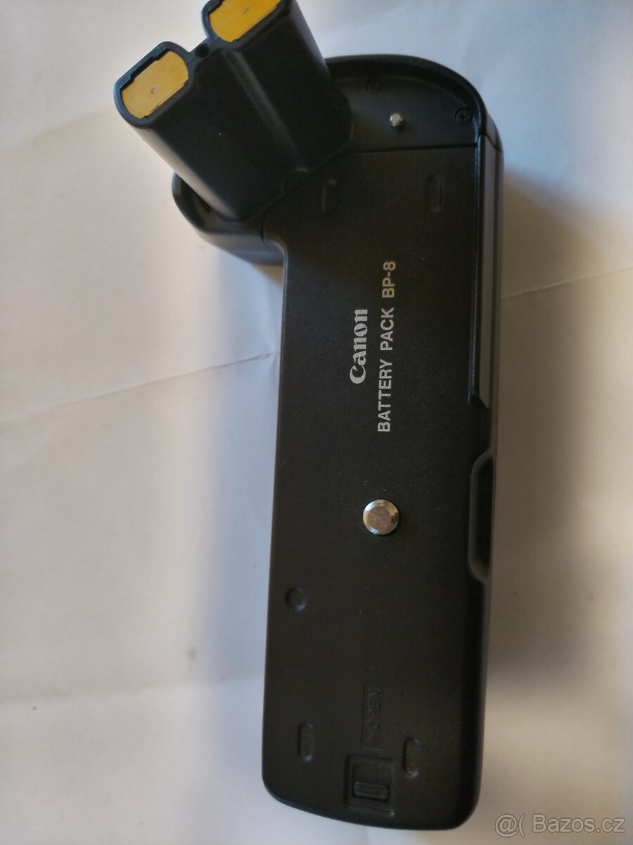 Canob eos 500N + battery grip - 3