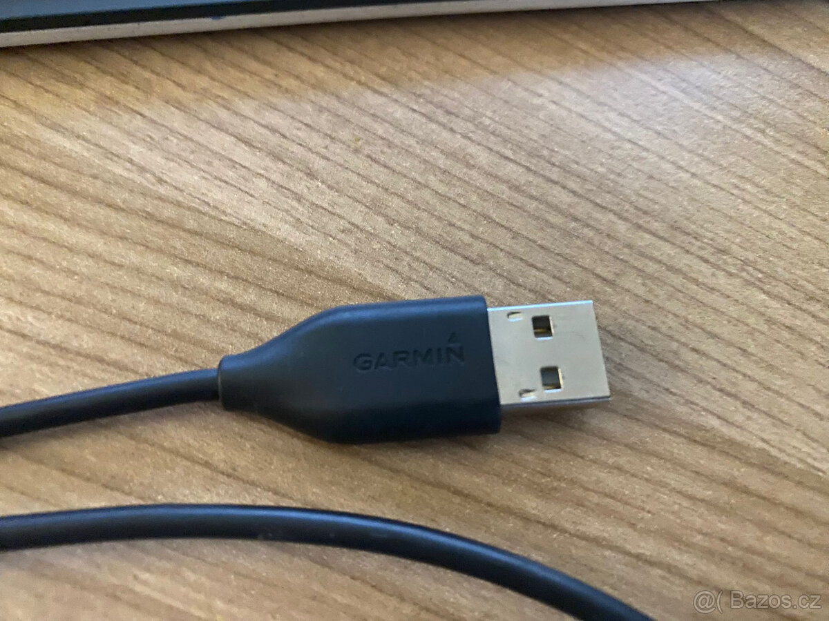 Kabel k nabíjení Garmin - 3