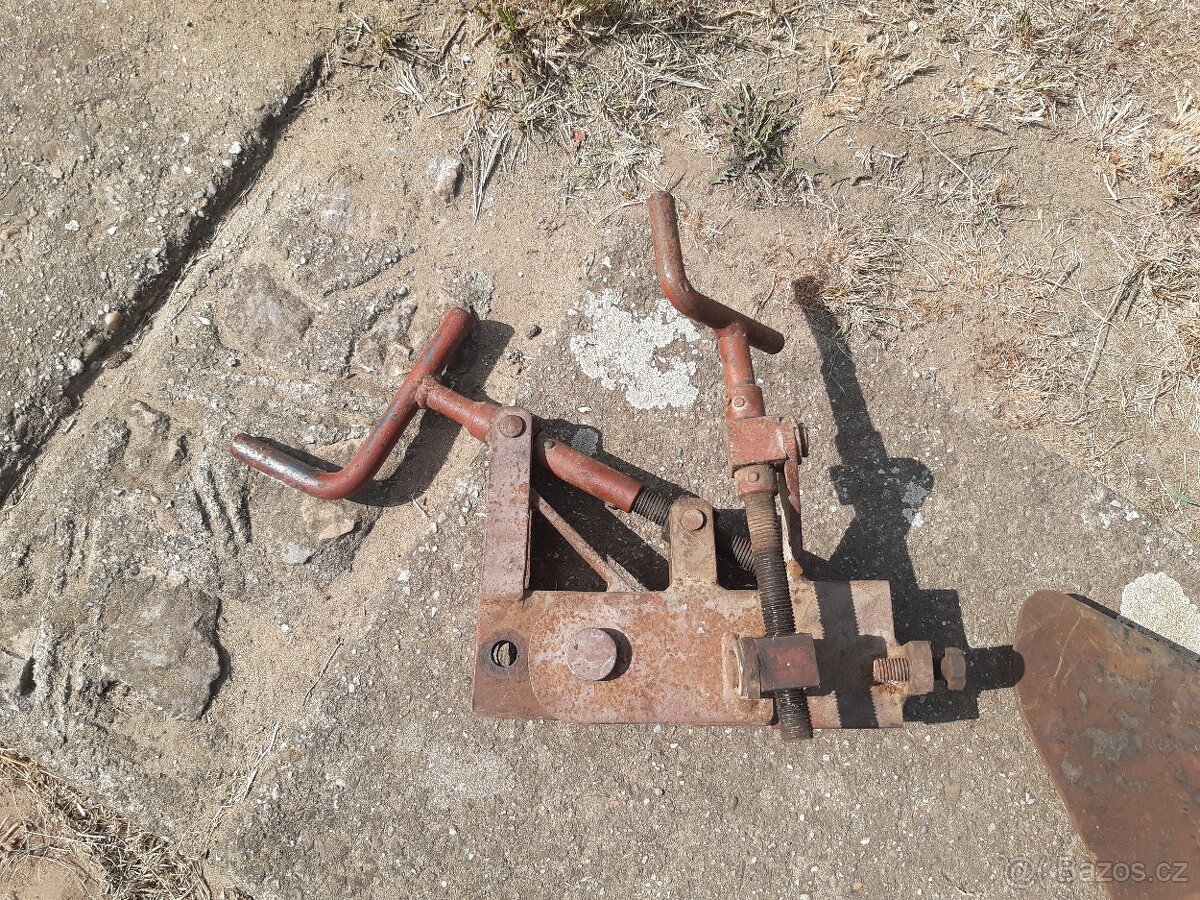 Orací radlice a nastavovací těleso + nože - 3