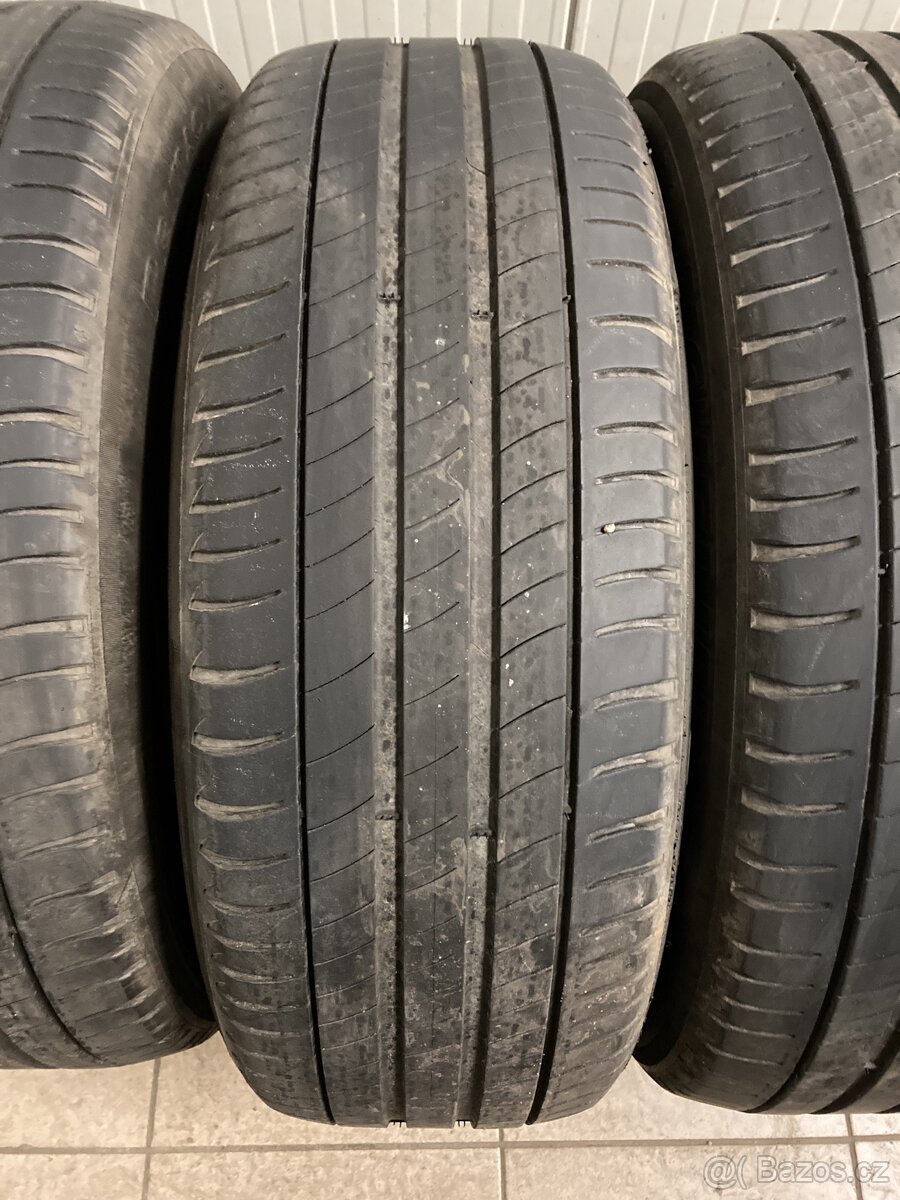 Letní pneu 215/60/17 Michelin - 3