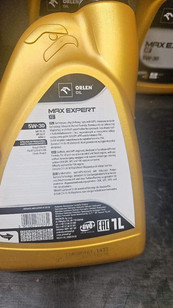 Prodám olej. filtr + 3l oleje pro C1,107,Aygo - 3