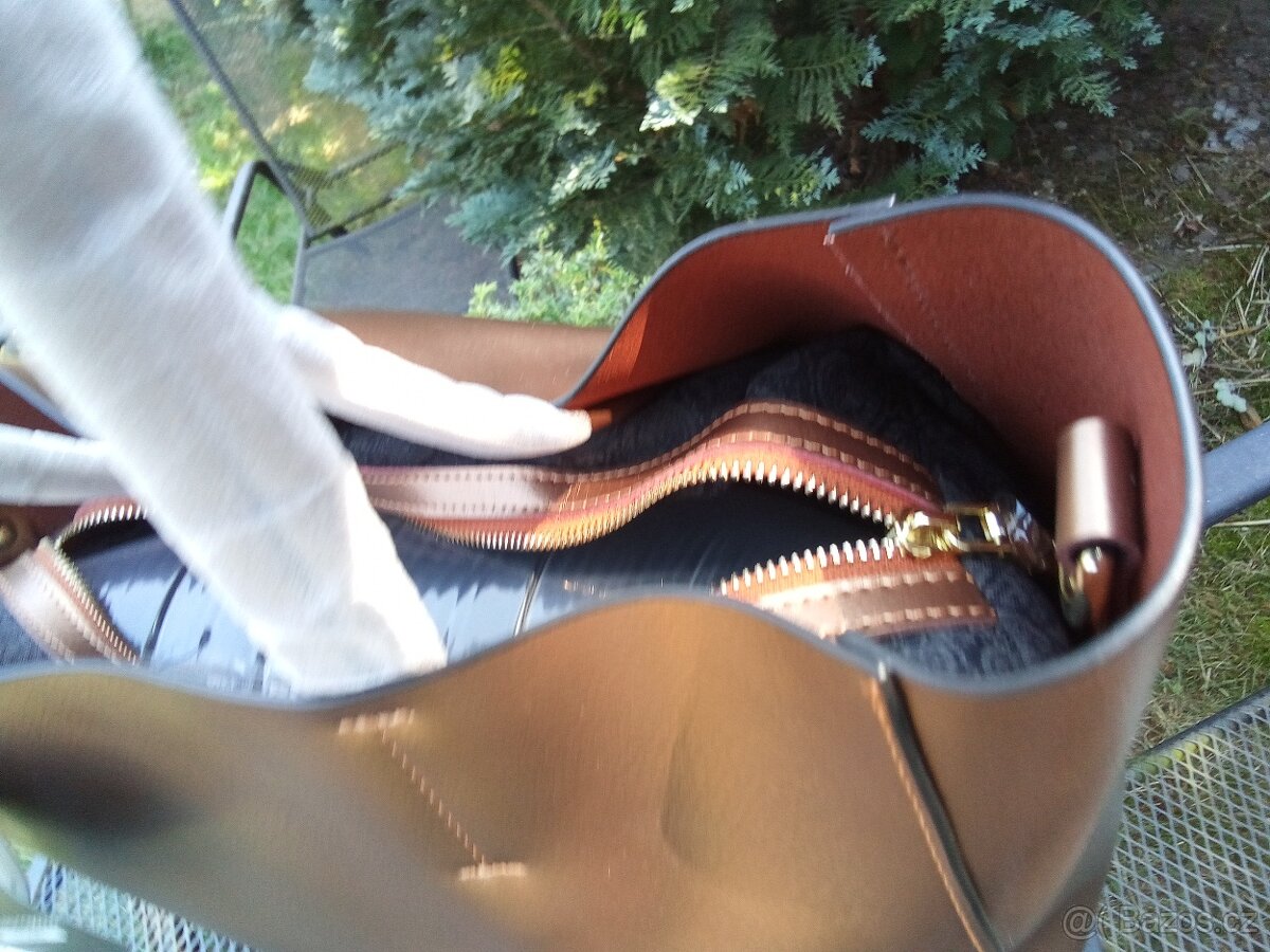 ZLATÁ KOŽENÁ KABELKA - 3