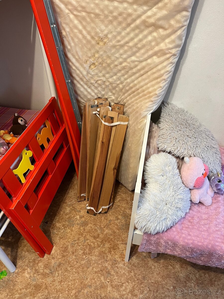 Dětská postel bílá a červená - 3