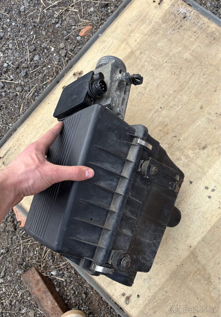 Bmw e36 318i váha vzduchu - 3