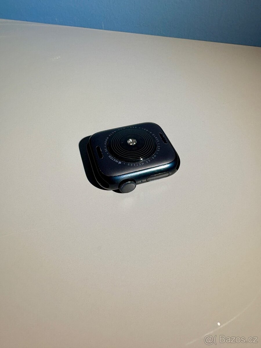 Apple Watch SE 40mm 2.generace - 3