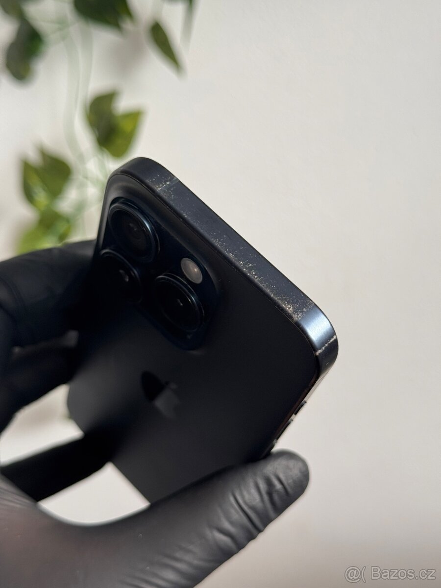 iPhone 15 Pro 128GB - 3