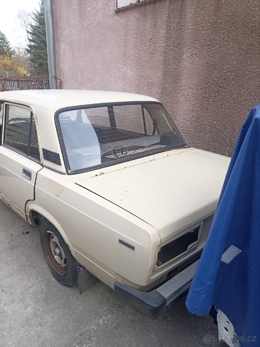Lada 2105 - 3