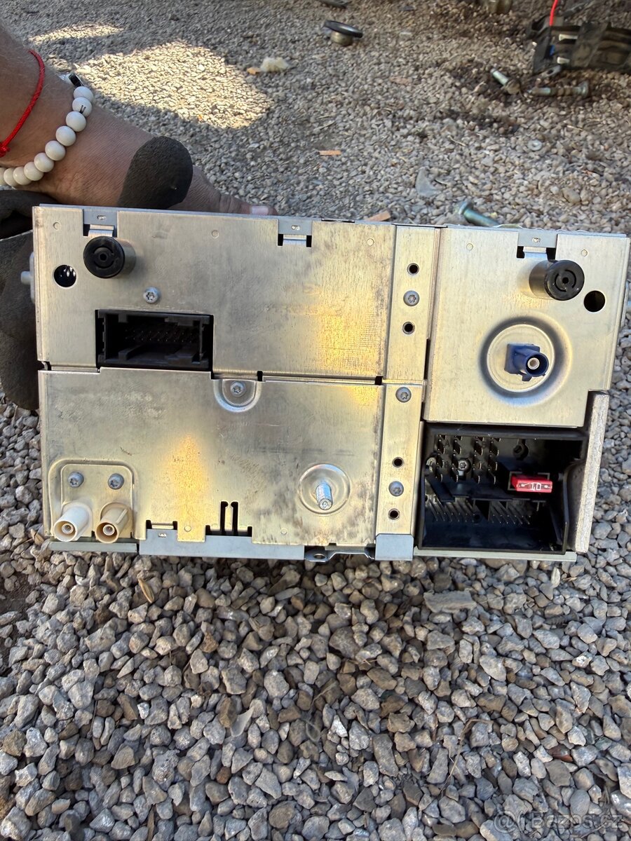 Originální autorádio VW MFD2 / RNS2 - 3